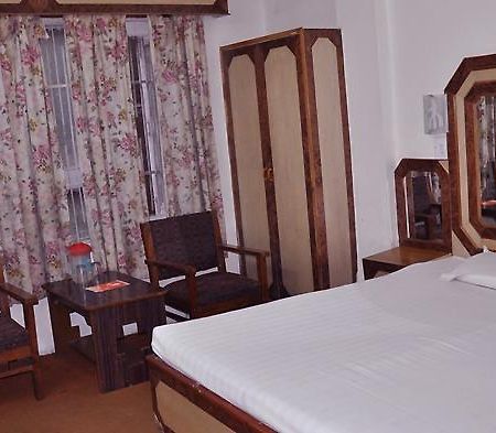 Hotel Rajdoot Shimla Eksteriør bilde